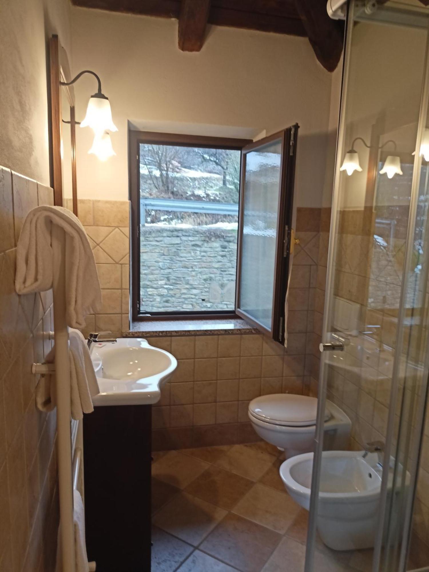 Levice Orchidea Selvatica B&B מראה חיצוני תמונה
