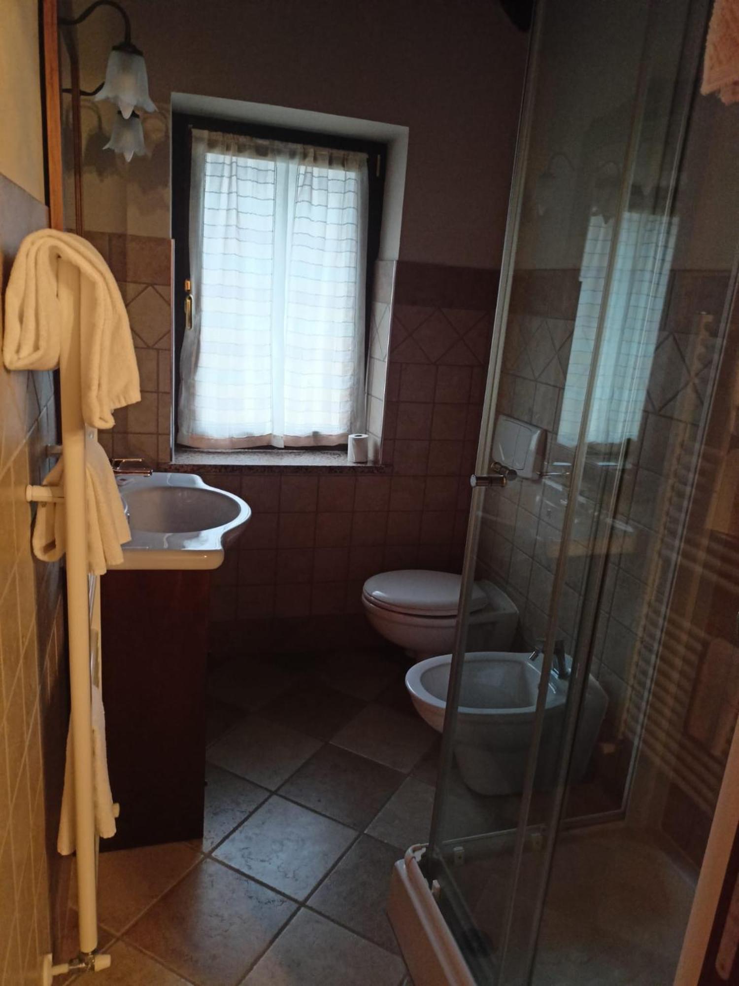Levice Orchidea Selvatica B&B מראה חיצוני תמונה
