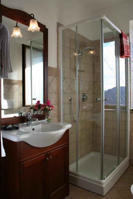 Levice Orchidea Selvatica B&B מראה חיצוני תמונה